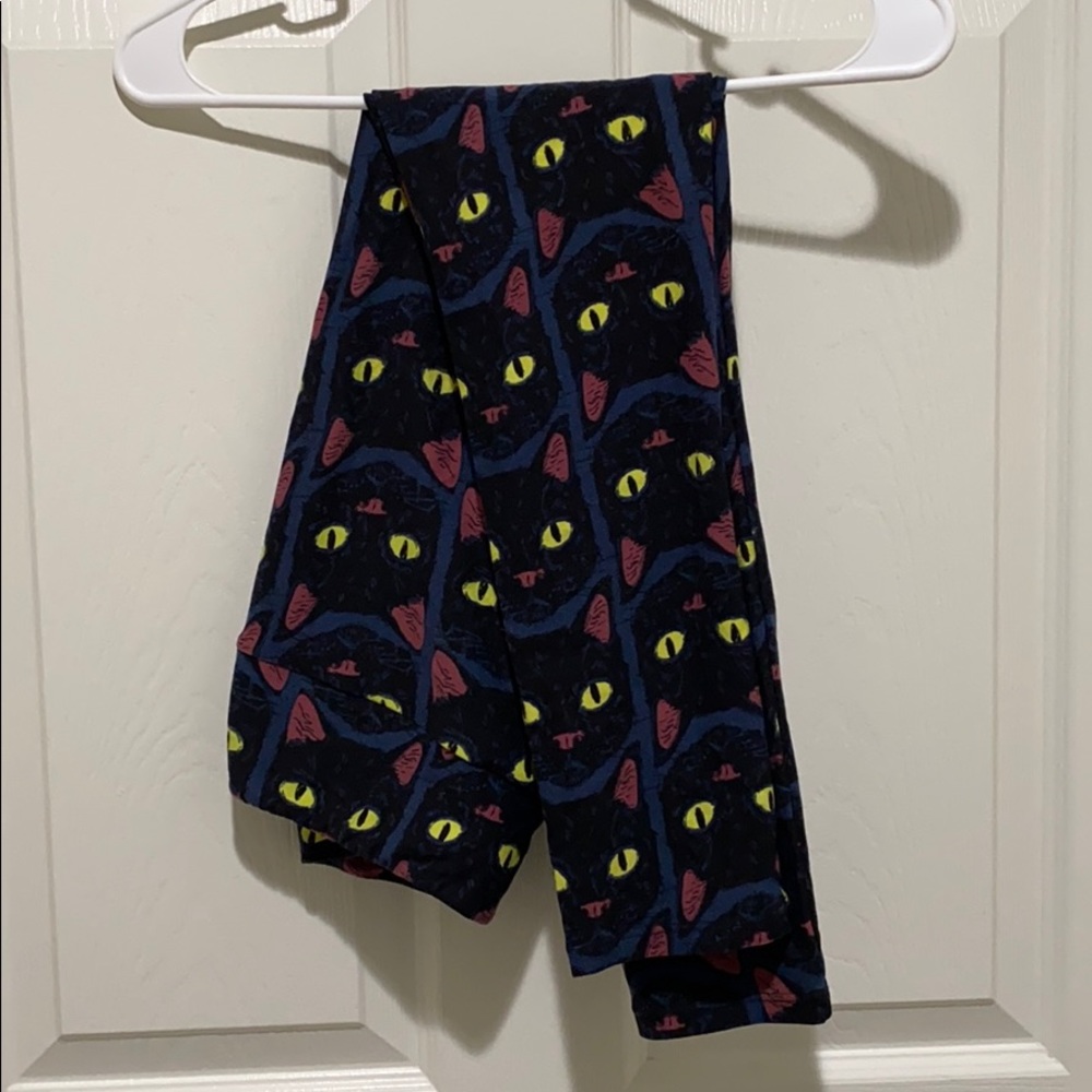 Cat Halloween Print OS LulaRoe Leggings